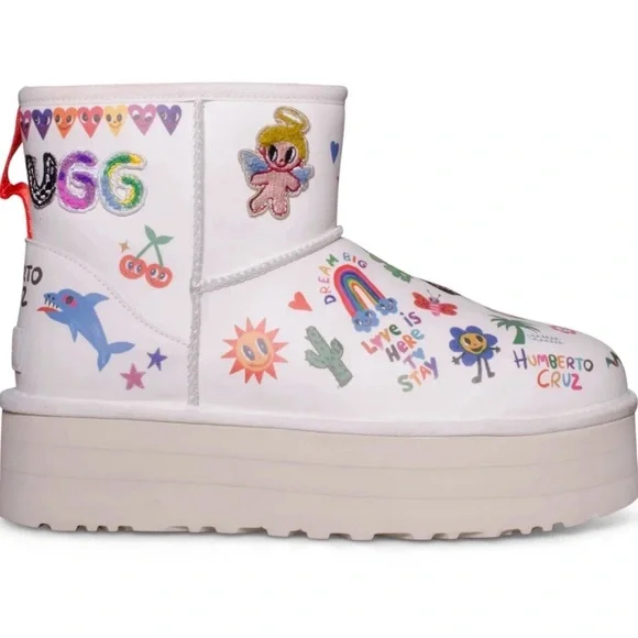 Ugg Platform Sketch Boot size 9